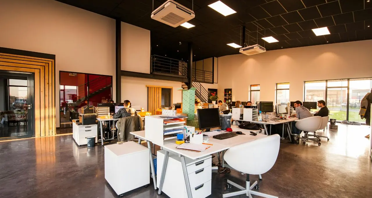 Italia fanalino di coda per la vita lavorativa: 33 anni contro i 37,5 dell’Ue. E per le donne sono solo 28,4\n