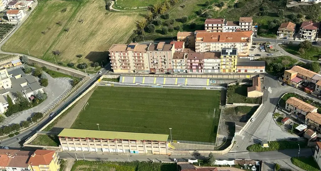 Cassano Sybaris, il mercato entra nel vivo: Mazzei e Surace per alzare l’asticella\n