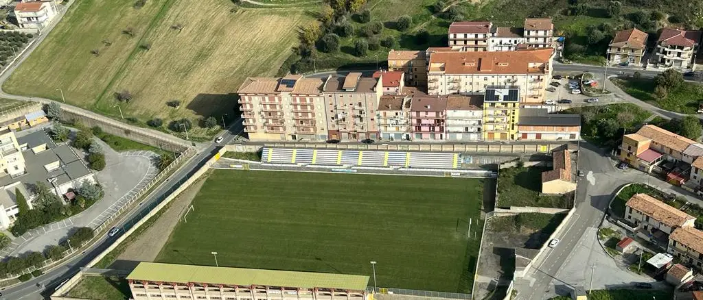 Cassano Sybaris, il mercato entra nel vivo: Mazzei e Surace per alzare l’asticella\n