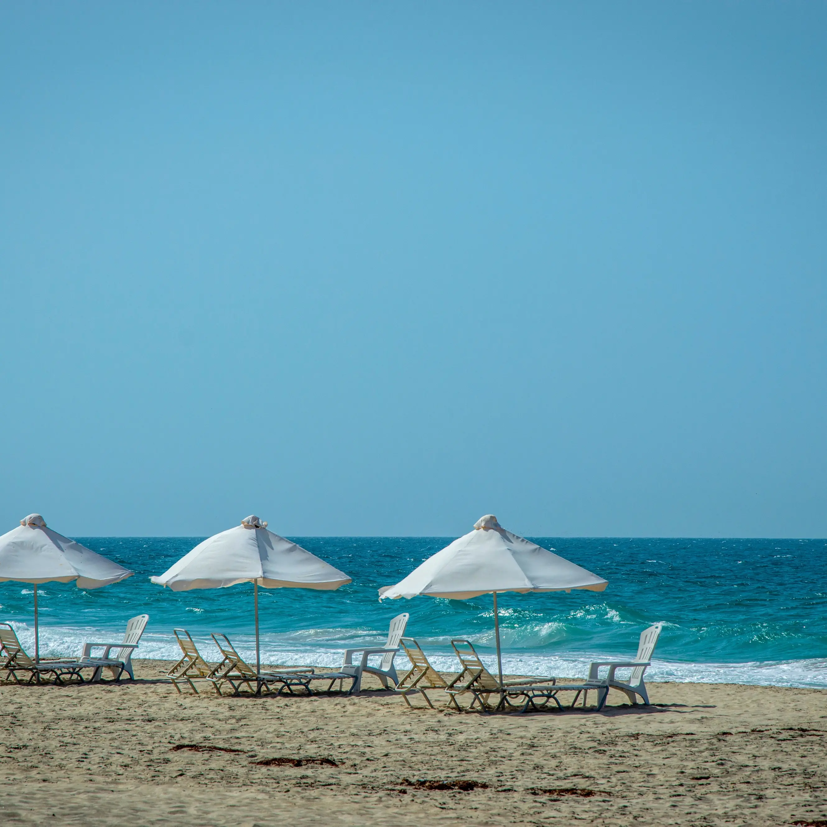 <p>Turismo in Calabria, ecco la verità dietro i record: «Più arrivi ma vacanze più brevi e si spende meno»</p>