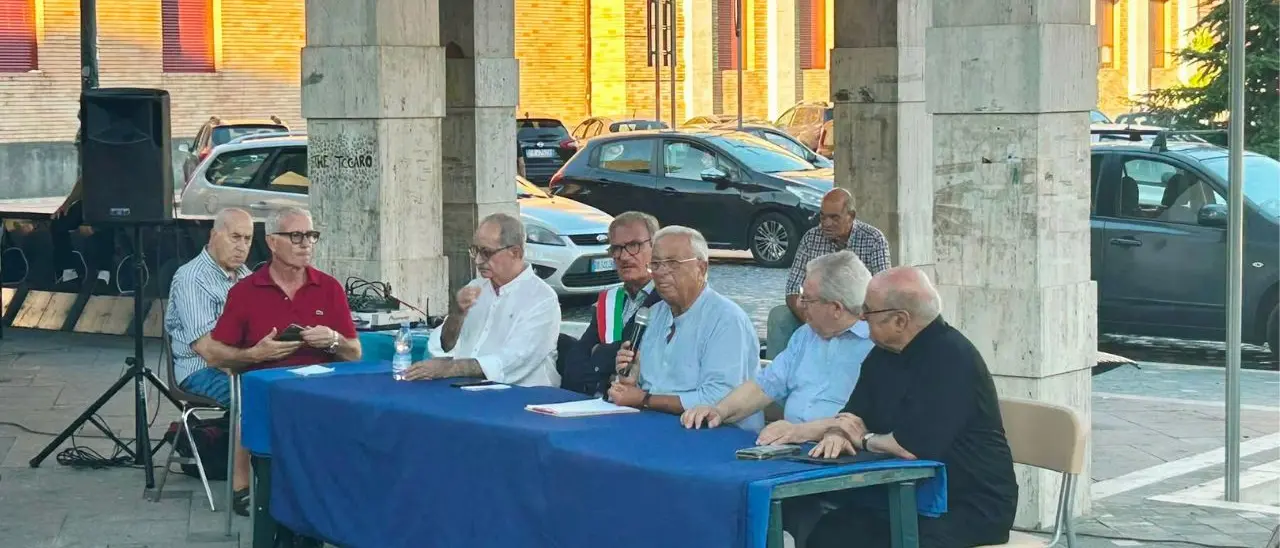 Vibo Valentia rende omaggio a Michele Aiello: una via per ricordare il docente e politico che amava la sua terra\n