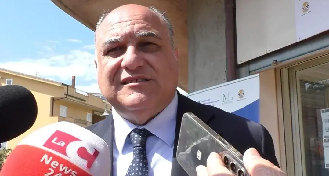Luce sui parchi, l’assessore Giovanni Calabrese: «Dalla Locride per valorizzare i parchi archeologici e costruire un modello replicabile»\n\n\n