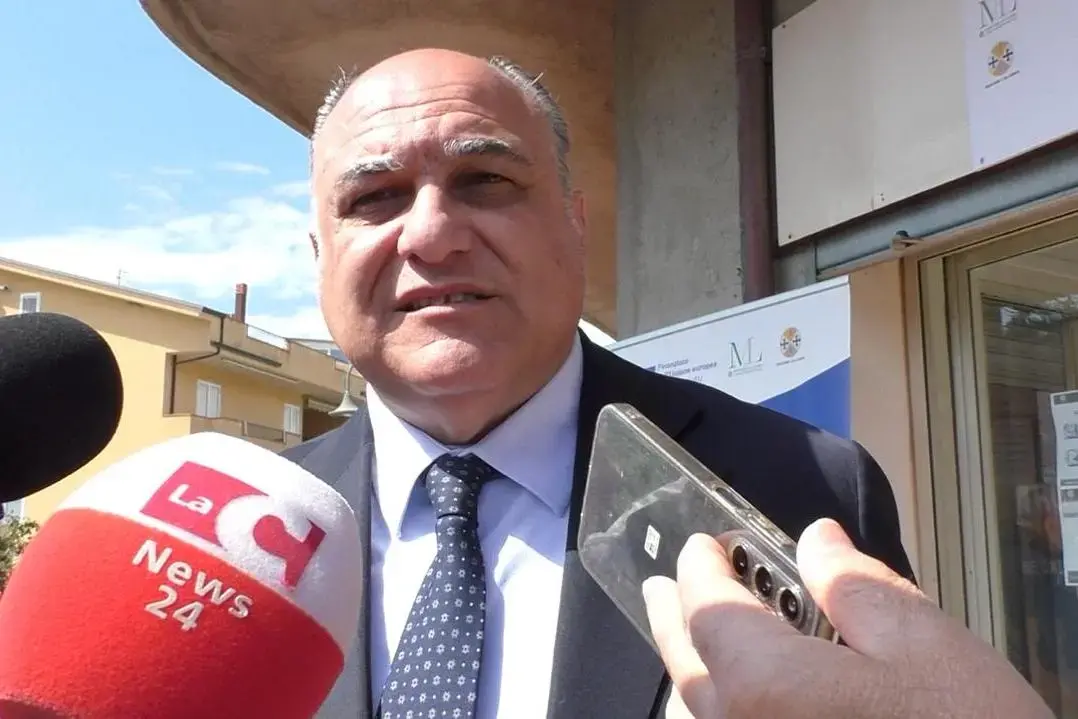 Luce sui parchi, l’assessore Giovanni Calabrese: «Dalla Locride per valorizzare i parchi archeologici e costruire un modello replicabile»\n\n\n