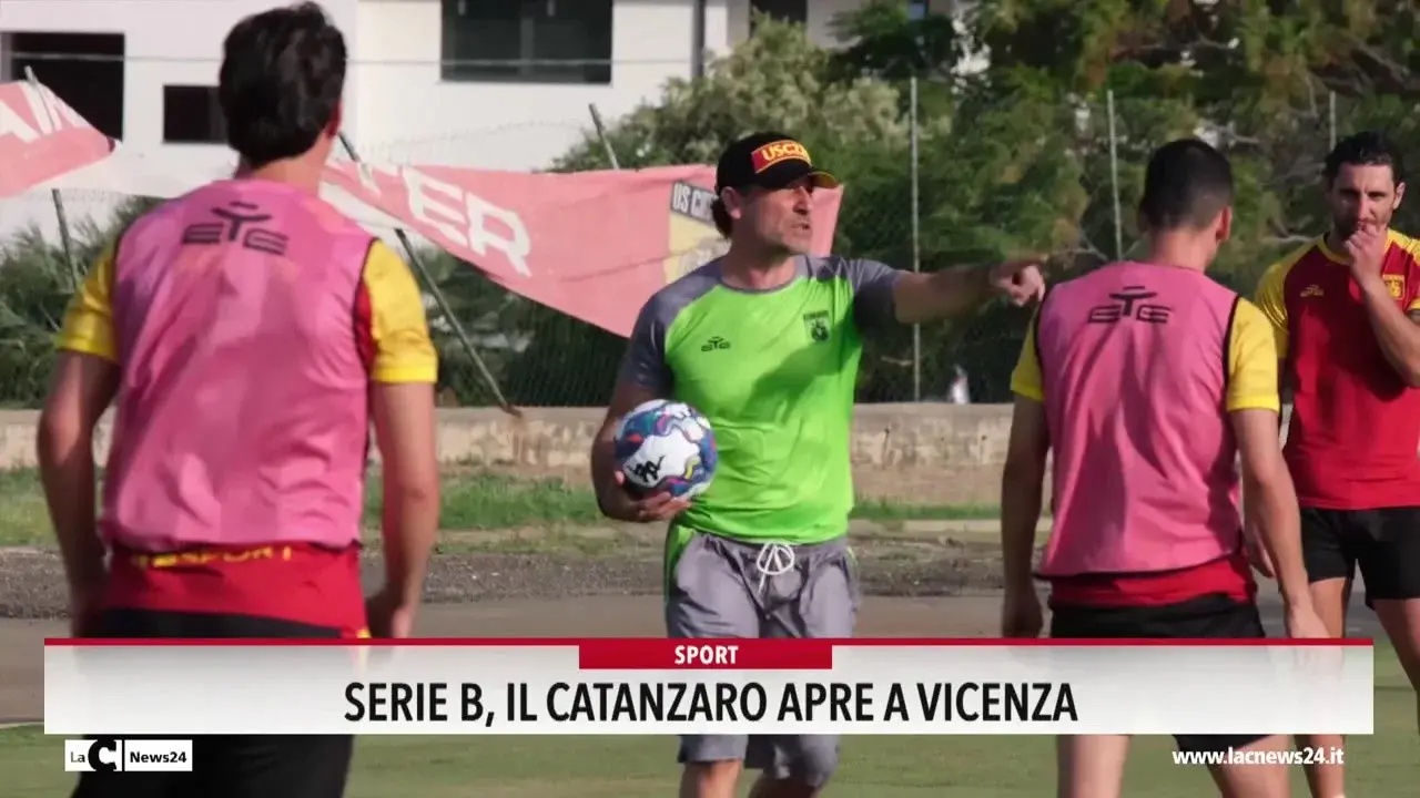 Serie B, il Catanzaro apre a Vicenza
