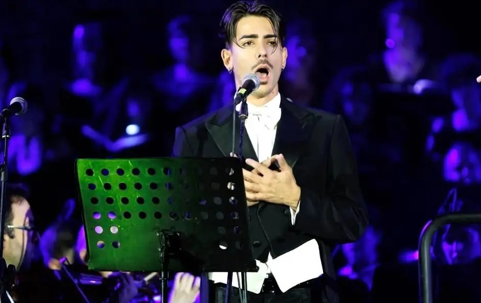 Lorenzo Papasodero, la voce giovane che ha incantato Taormina: «Gratitudine è la parola che racchiude tutto»\n