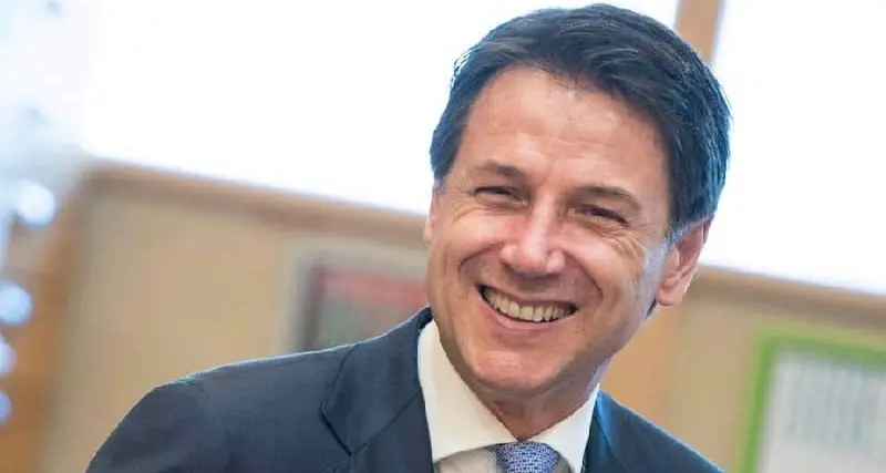 Conte il leader più apprezzato del centrosinistra, Schlein è solo quarta: sorpresa al secondo posto. Il sondaggio\n