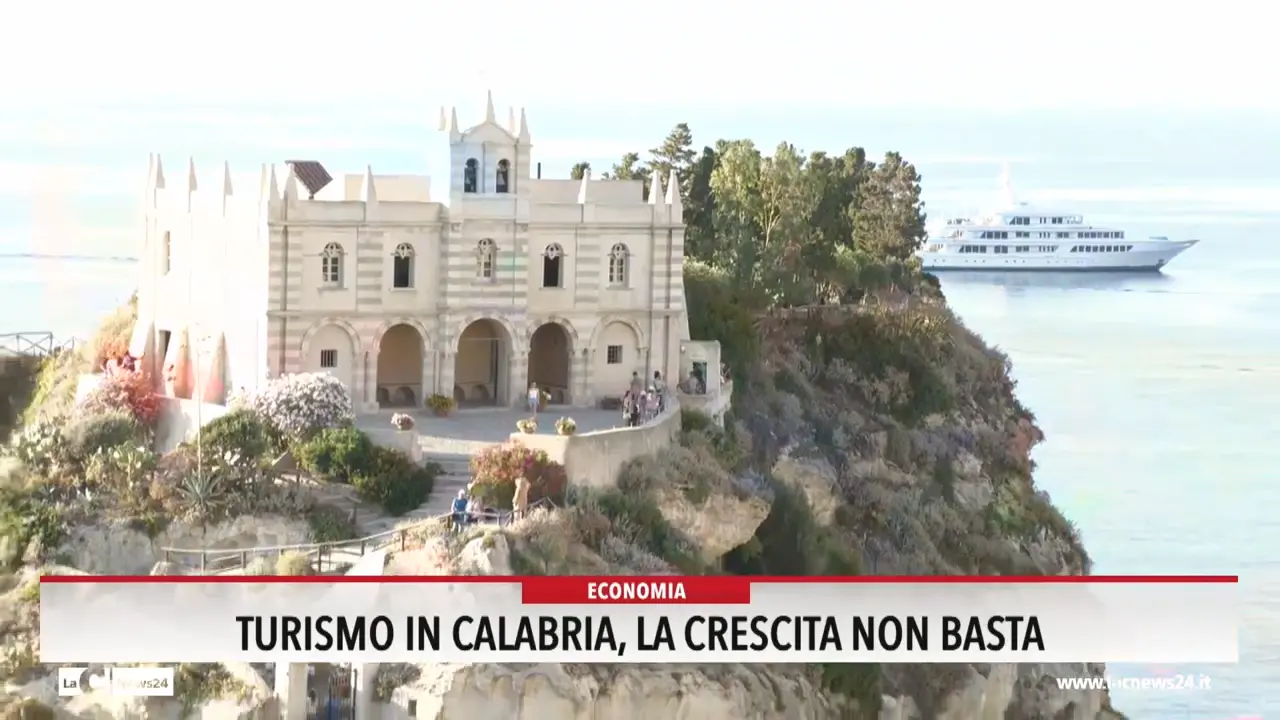 Turismo in Calabria, la crescita non basta