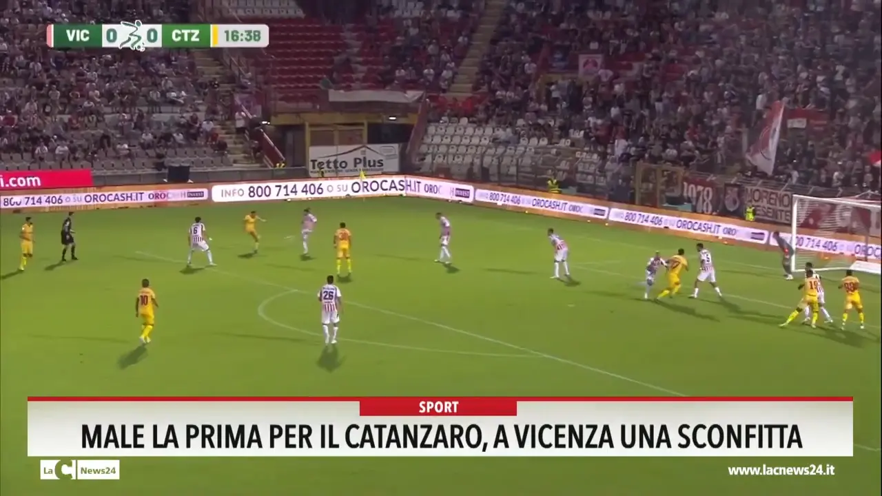 Male la prima per il Catanzaro, a Vicenza una sconfitta