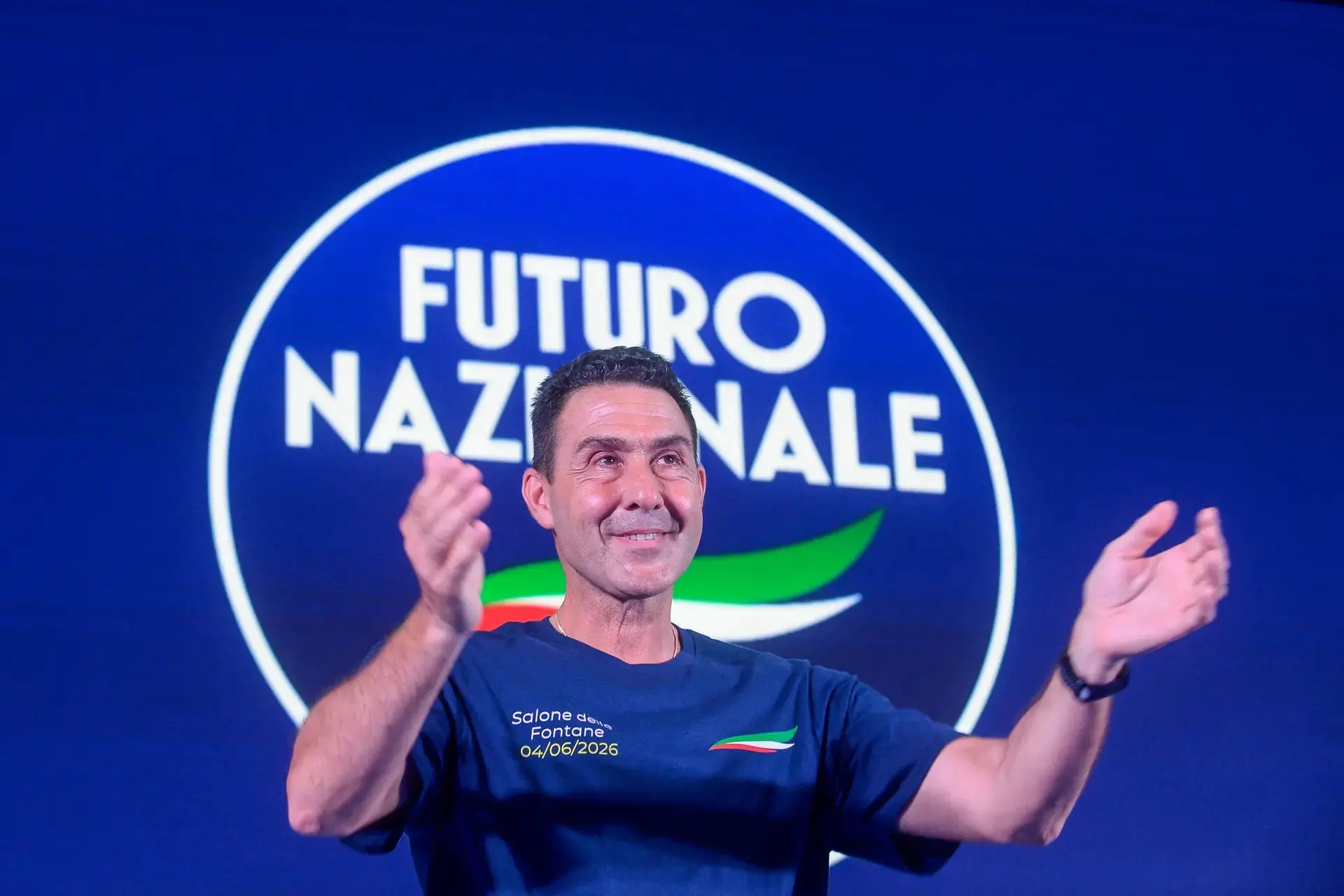 Vannacci, il traghetto verso Montecitorio si riempie: ecco chi prepara le valigie in Calabria\n