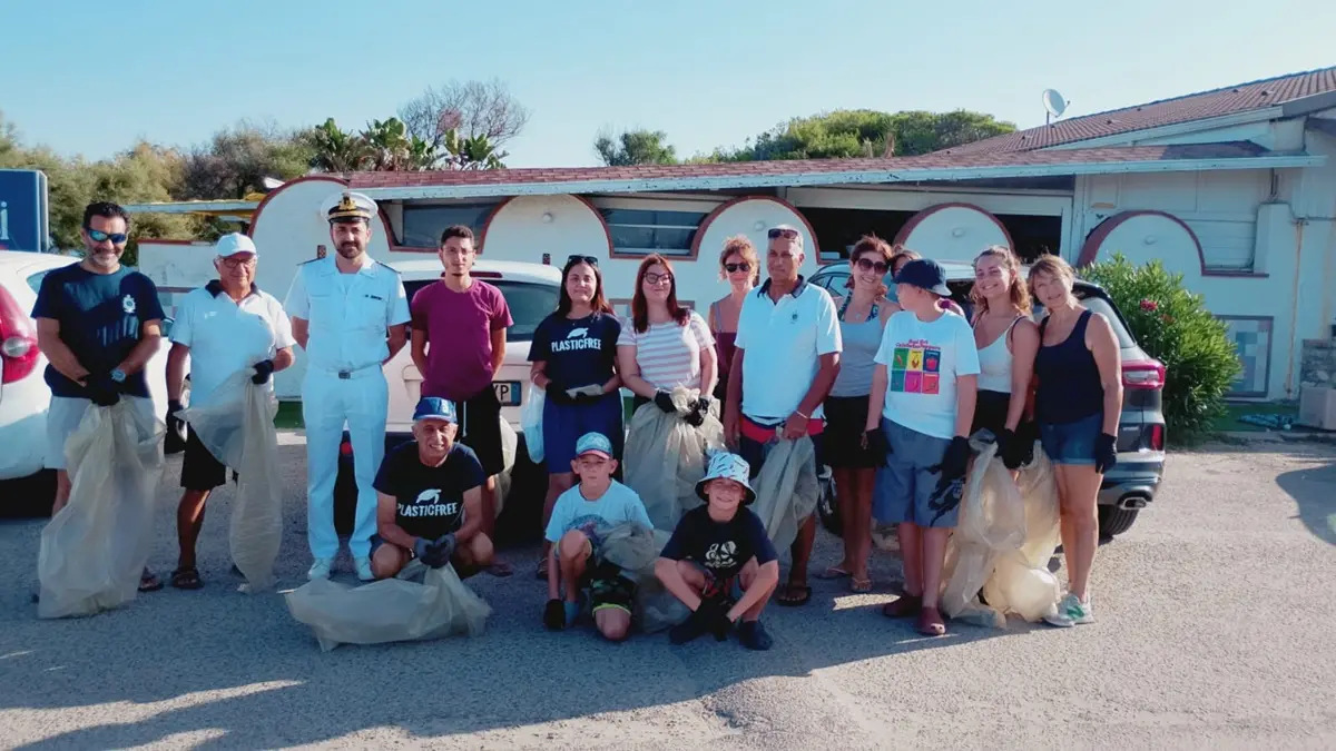 Palmi, 70 chili di rifiuti rimossi a Scinà con il cleanup Plastic Free\n