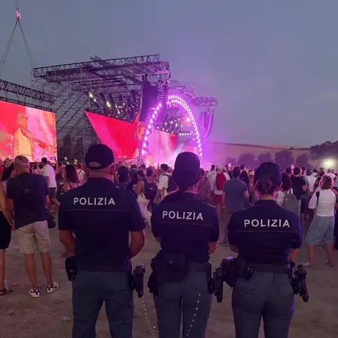 Jova Summer Party in sicurezza, il\u00A0Questore ringrazia gli oltre 300 operatori sul campo: «Coordinamento perfetto»\n