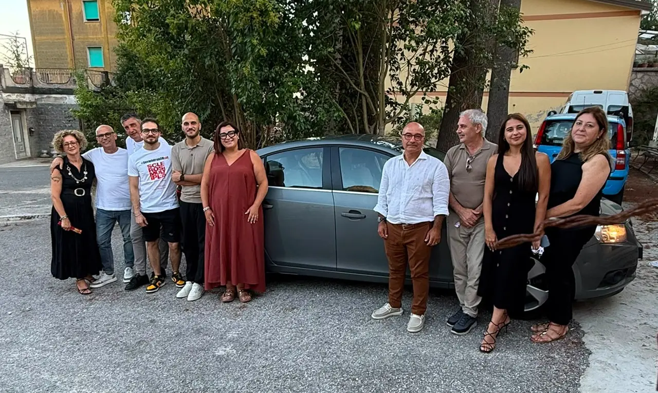 Jonadi, l’auto del Comune torna in strada per il sociale: assegnata all’AISM di Vibo Valentia\n