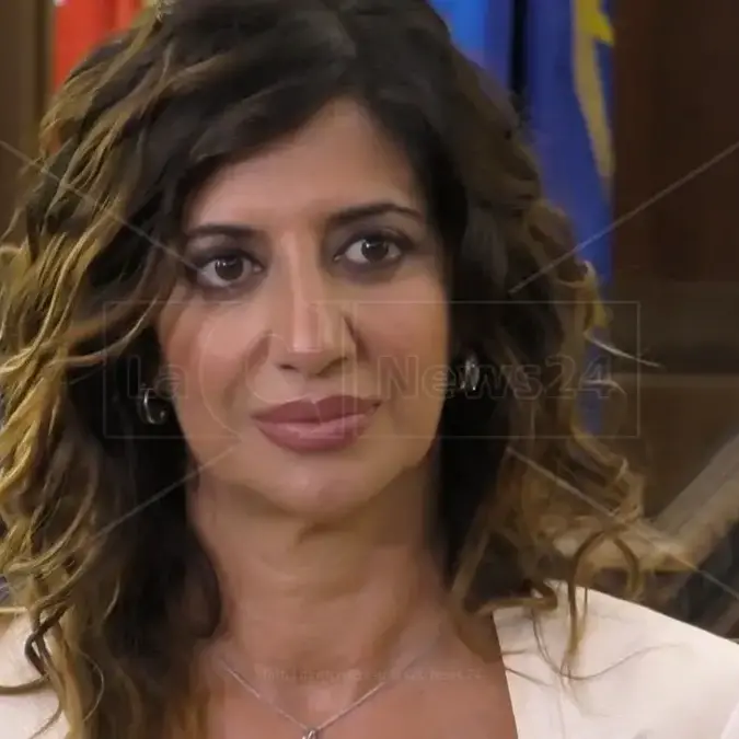 Jova Summer Party, la vicesindaca Iemma: «Catanzaro torna capitale della grande musica. La nostra terra saprà ispirare nuovi brani di Lorenzo»\n