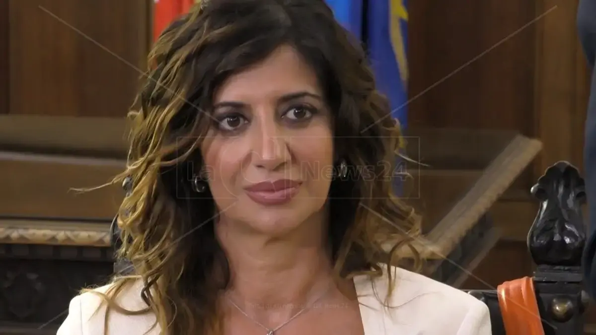 Jova Summer Party, la vicesindaca Iemma: «Catanzaro torna capitale della grande musica. La nostra terra saprà ispirare nuovi brani di Lorenzo»\n