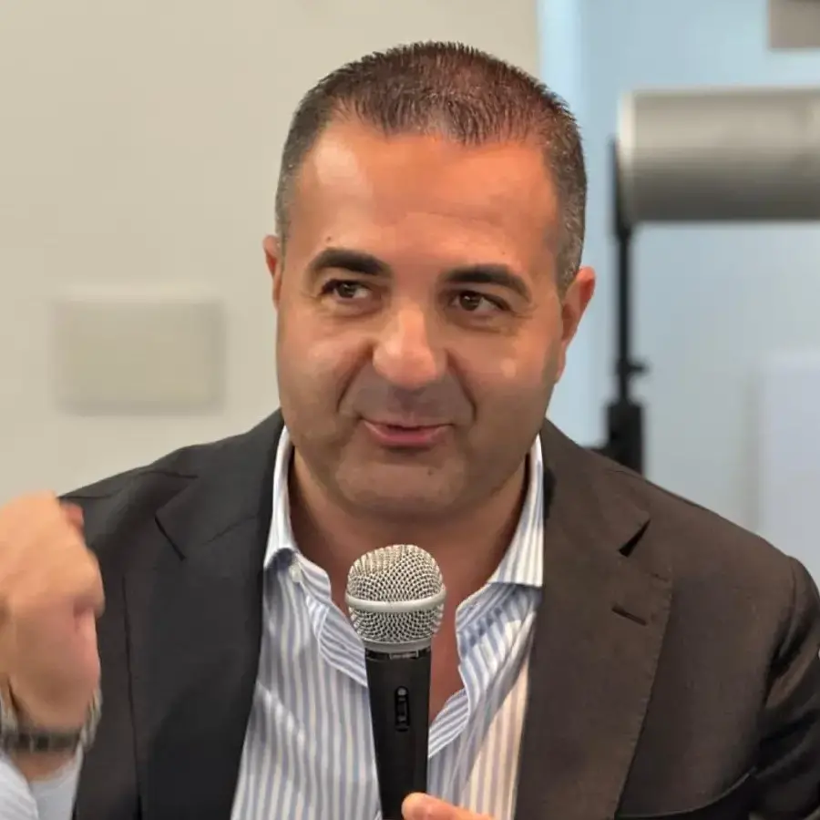 Cannizzaro: «Giannetta tradisce il suo stesso mandato e gli elettori calabresi che lo hanno scelto»\n\u00A0\n