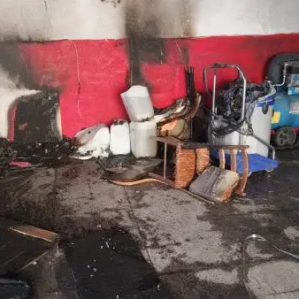 Corigliano Rossano, appiccato il fuoco a un autolavaggio\n\n\n