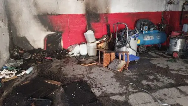 Corigliano Rossano, appiccato il fuoco a un autolavaggio\n\n\n