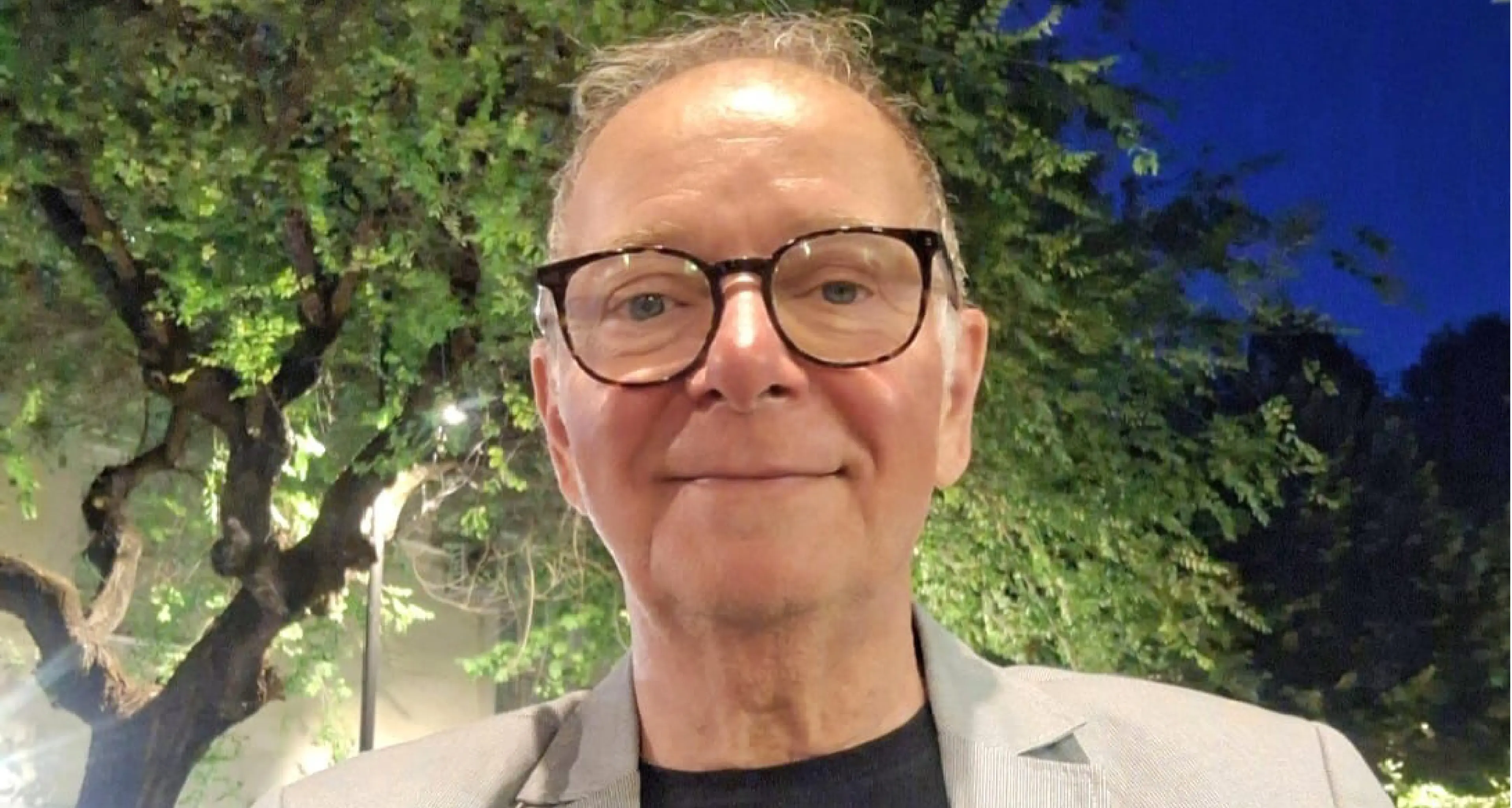 Forza Italia perde ancora pezzi, l’ex sindaco di Cassano Roberto Senise dice sì a Vannacci: «Con lui una nuova prospettiva»\n
