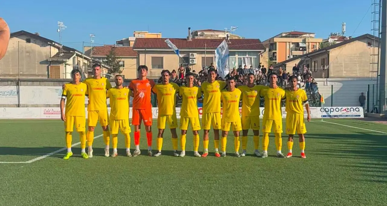 Coppa Italia (Serie D): esordio da sogno per il Praiatortora, Vibonese beffata ai calci di rigore\n\n\n