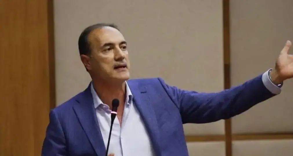 Giannetta passa al Gruppo misto in Consiglio regionale: «Nessun dissapore con Occhiuto, non passerò all’opposizione»