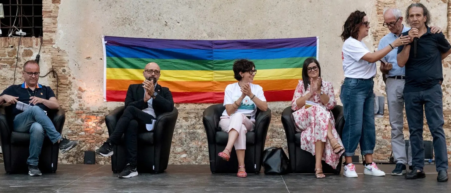 Vaccarizzo Albanese, il Festival delle Migrazioni rilancia il contrasto al caporalato nei territori\n