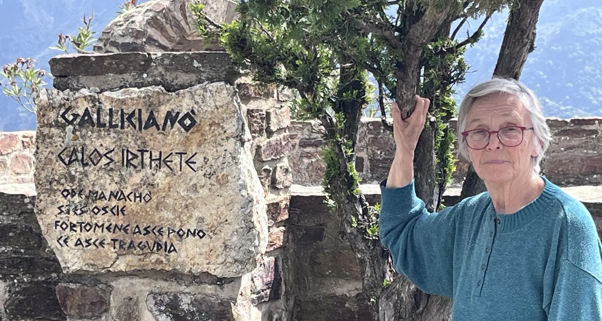 Un viaggio nella storia della Calabria: Ingrid Hölbl firma una guida sui 50 luoghi archeologici e storici più affascinanti della regione\n