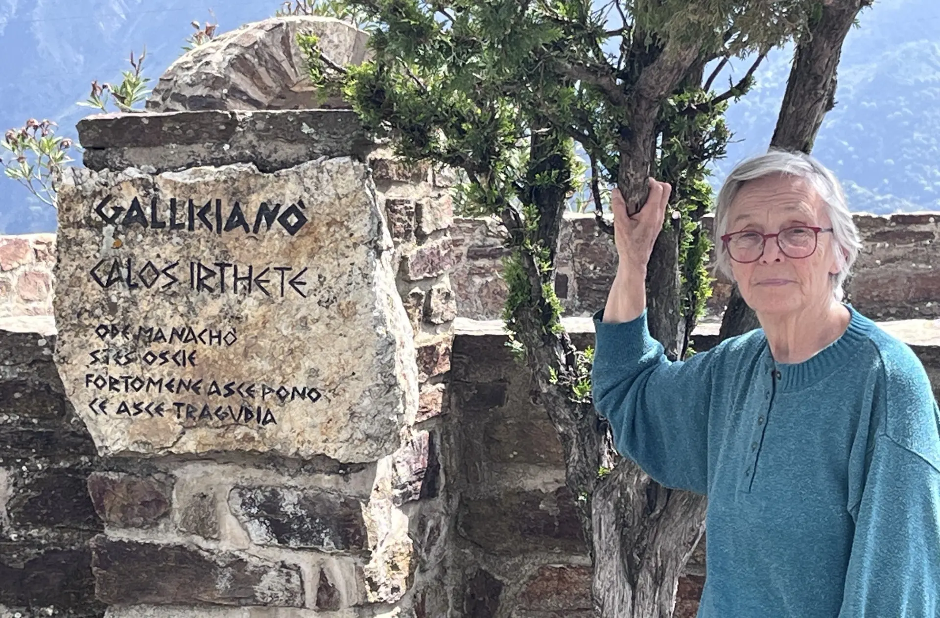 Un viaggio nella storia della Calabria: Ingrid Hölbl firma una guida sui 50 luoghi archeologici e storici più affascinanti della regione\n