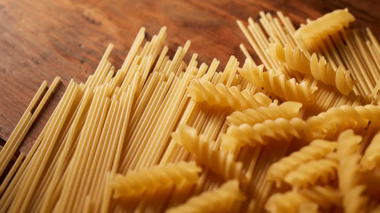 Pasta 100% italiana, dalla Calabria l’appello di Coldiretti: «Fermare i trafficanti del grano»\n
