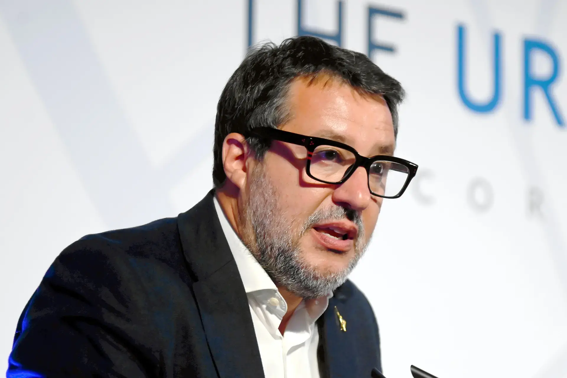 Suppletive a Reggio, Salvini: «Se Vannacci si candida contro il centrodestra non può chiedere di entrarci»\n