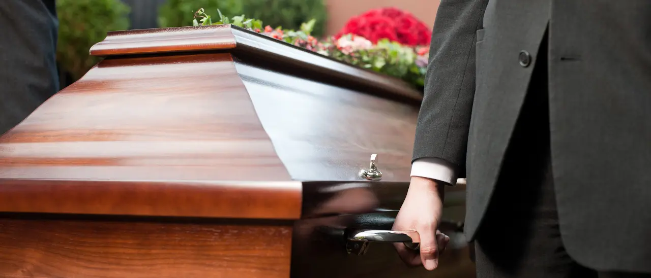 Niente funerali pubblici in Calabria per il nonno della moglie di Marco Ferdico\n