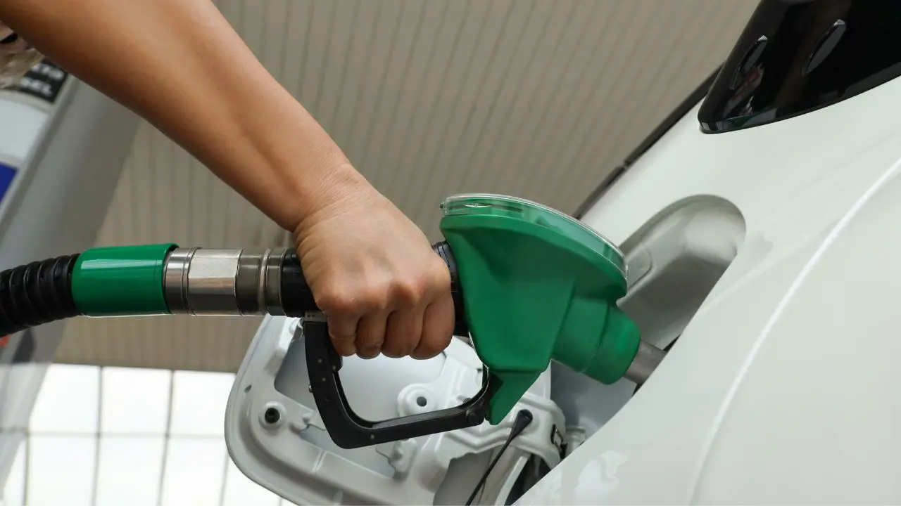 In un comune abruzzese la benzina la vende il Comune e costa quasi 30 centesimi in meno\n