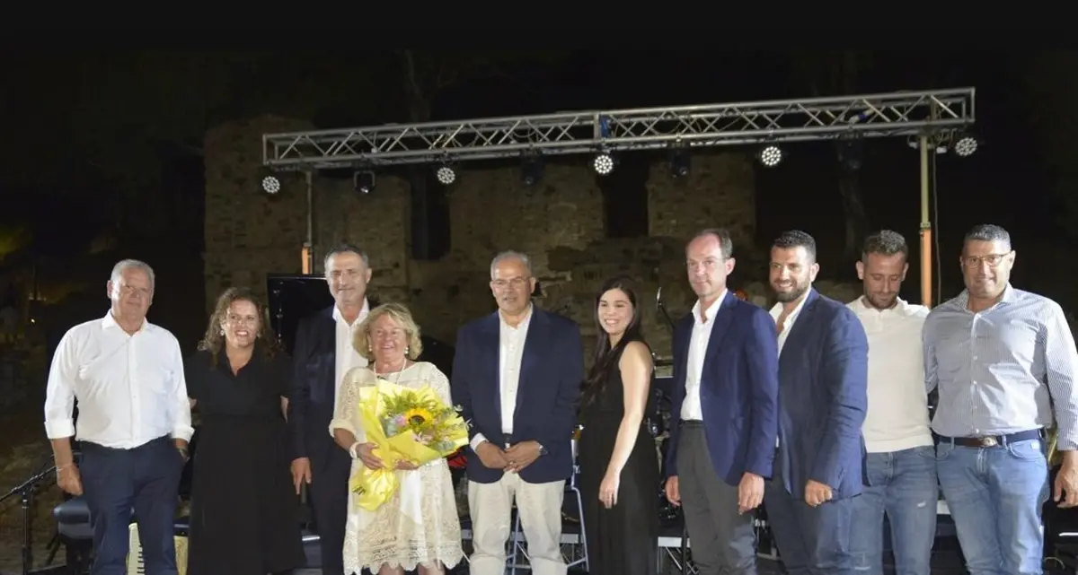 Mare, cultura, arte, musica e sapori nella notte dell'Enogastronomia e Cultura Bianchese\n\n\n