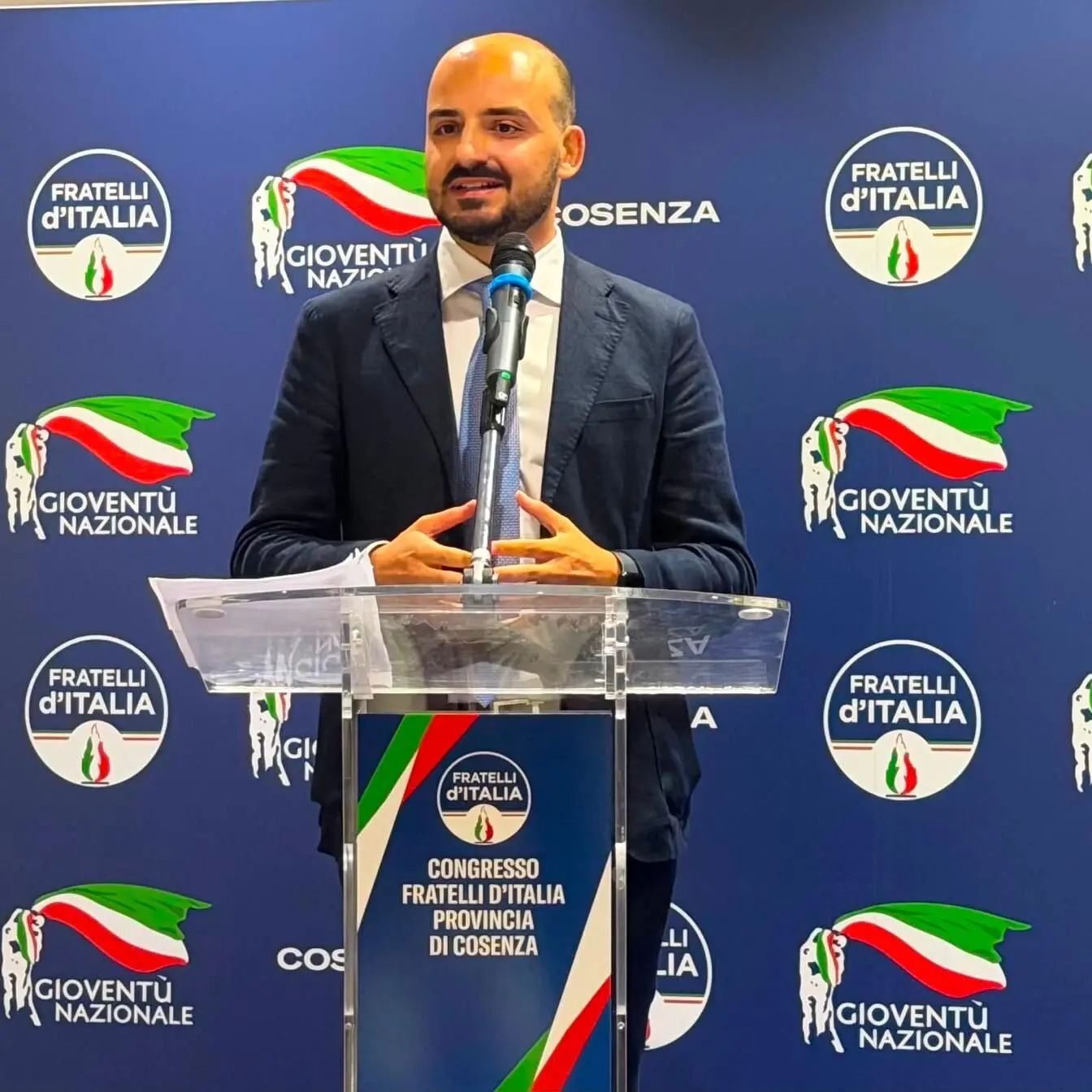 Cosenza, il centrodestra guarda a Palazzo dei Bruzi: prima riunione interpartitica in vista del voto\n
