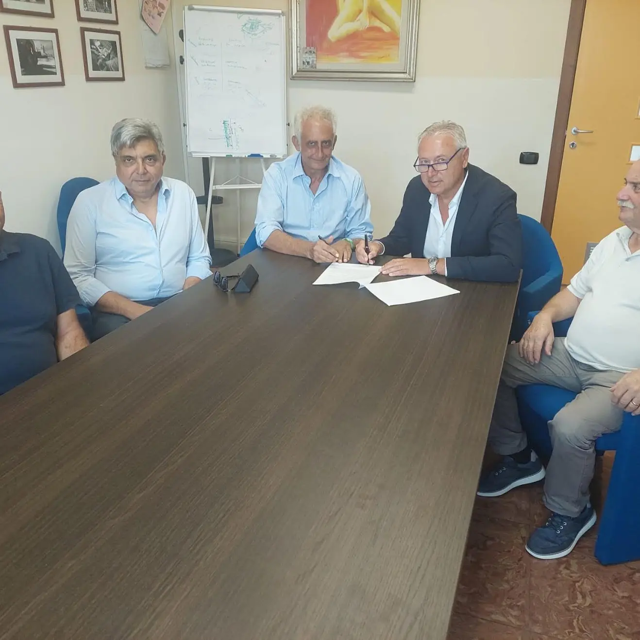 San Ferdinando, il sindaco Gaetano incontra il commissario Arsai Riitano: intesa per una nuova fase di sviluppo fondata su infrastrutture, logistica e sostenibilità\n