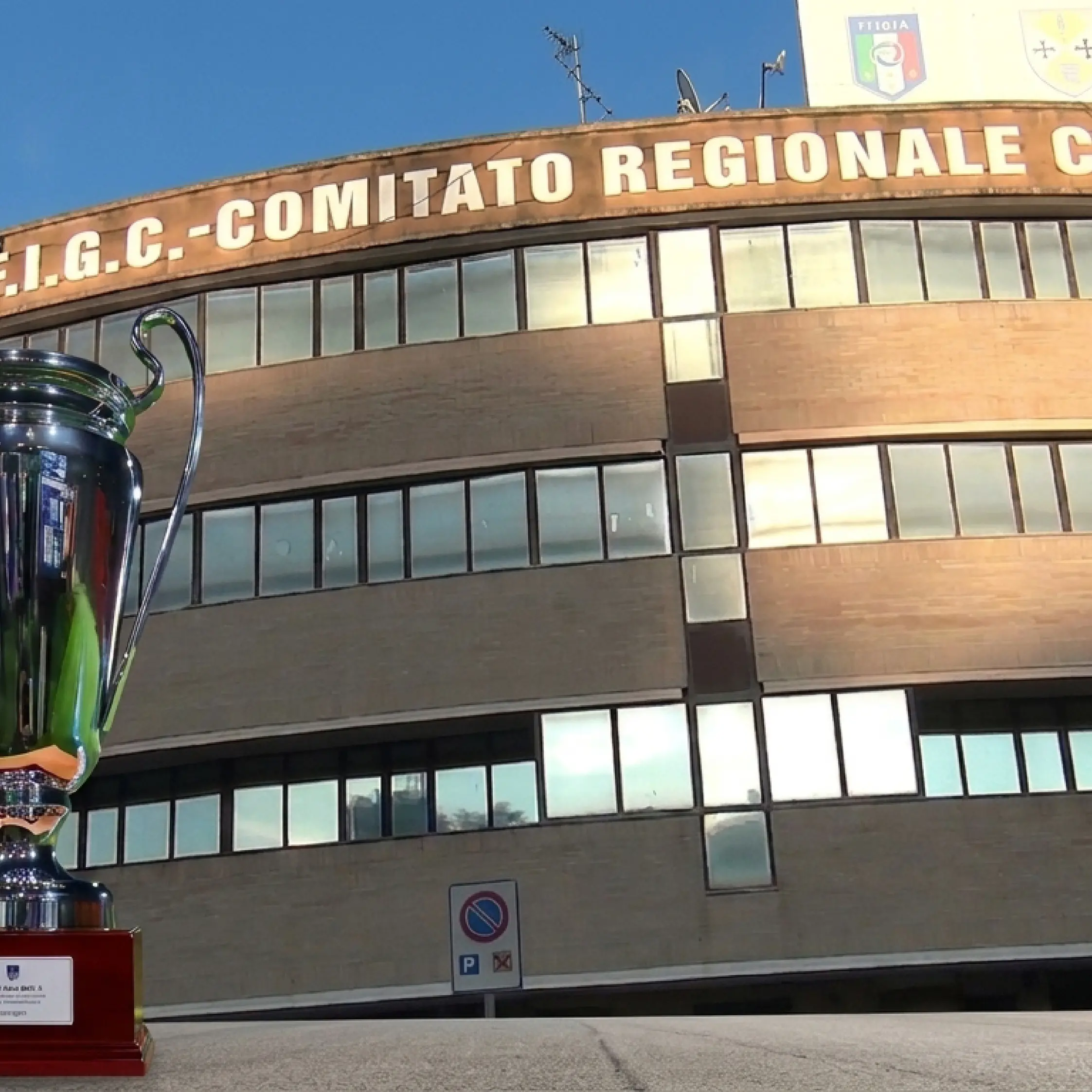 L'attesa è finita,\u00A0al via la nuova stagione del calcio calabrese:\u00A048 squadre pronte al debutto\n