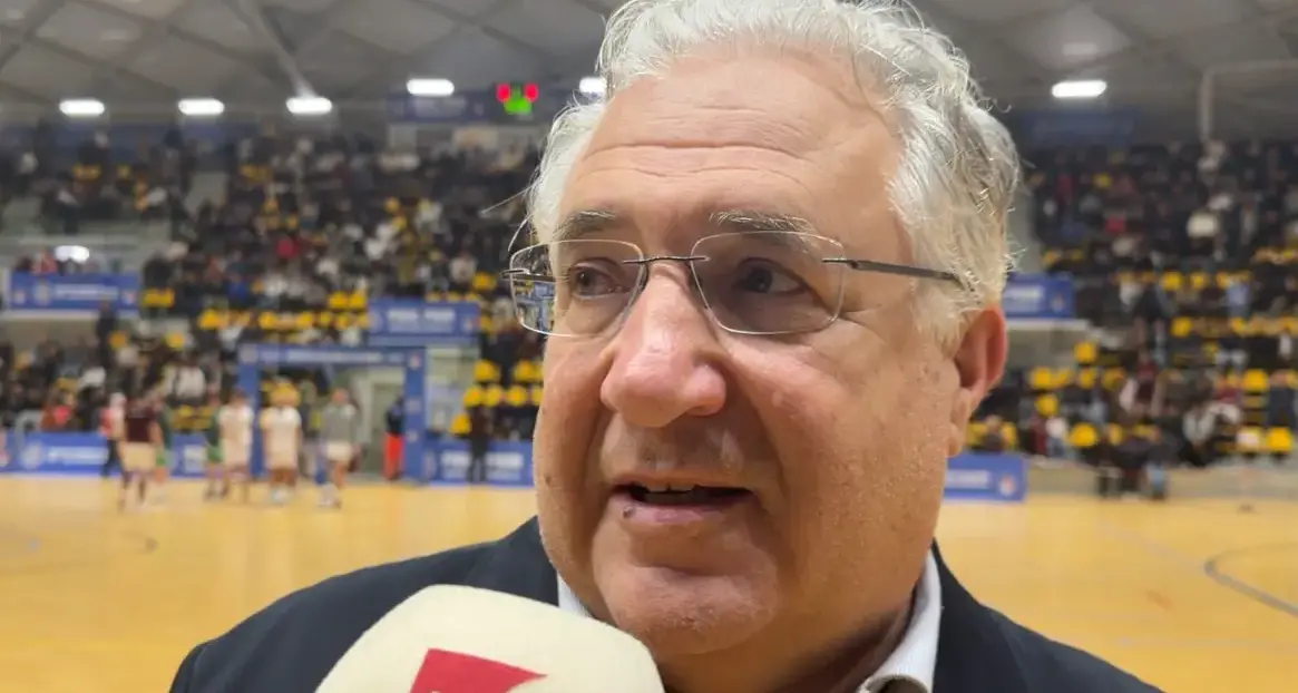 Lamezia Terme, il sindaco revoca le deleghe all’assessore\u00A0Donatella\u00A0Amicarelli: rottura con Futuro Nazionale\n