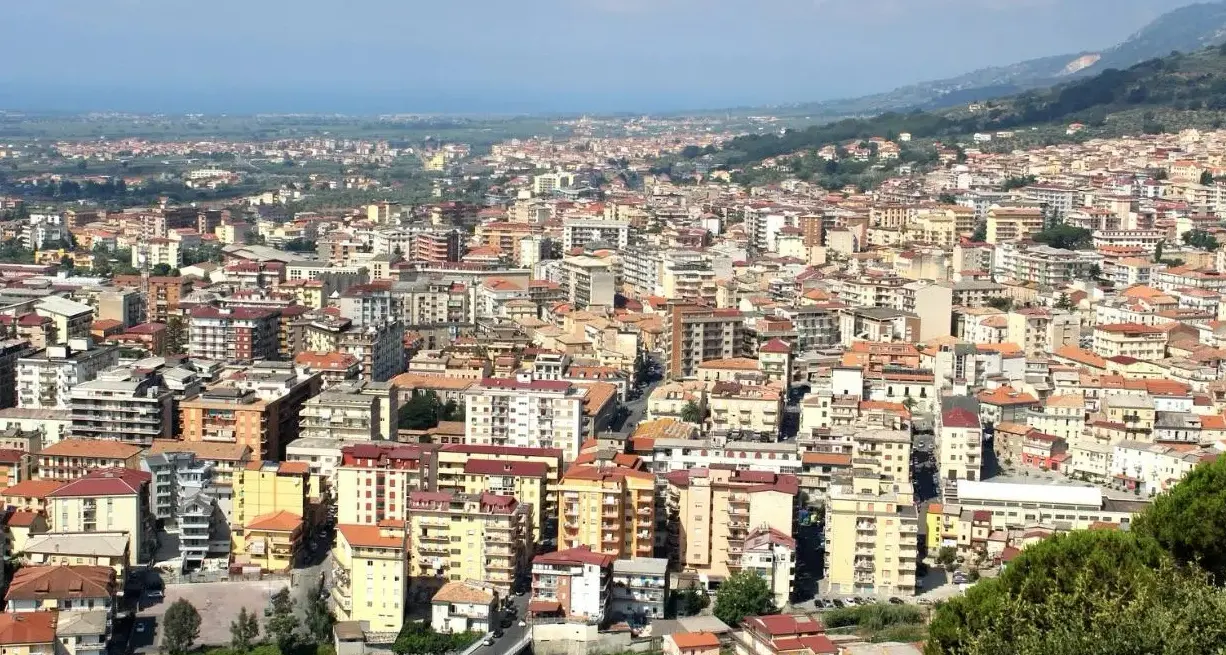 Lamezia, Futuro Nazionale contro Murone dopo la revoca dell'assessore\u00A0Amicarelli: «Motivazioni risibili, non faremo sconti a nessuno»\n