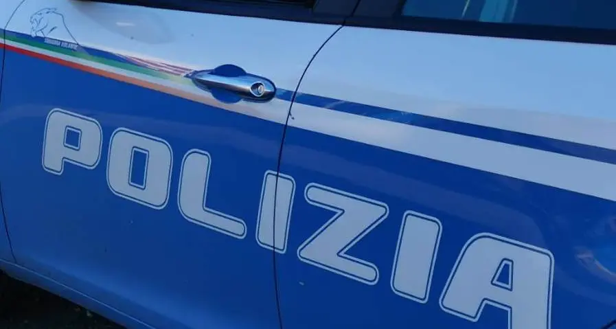 Savona, si presenta sotto casa della ex con un coltello e la minaccia: arrestato un 41enne originario di Crotone\n