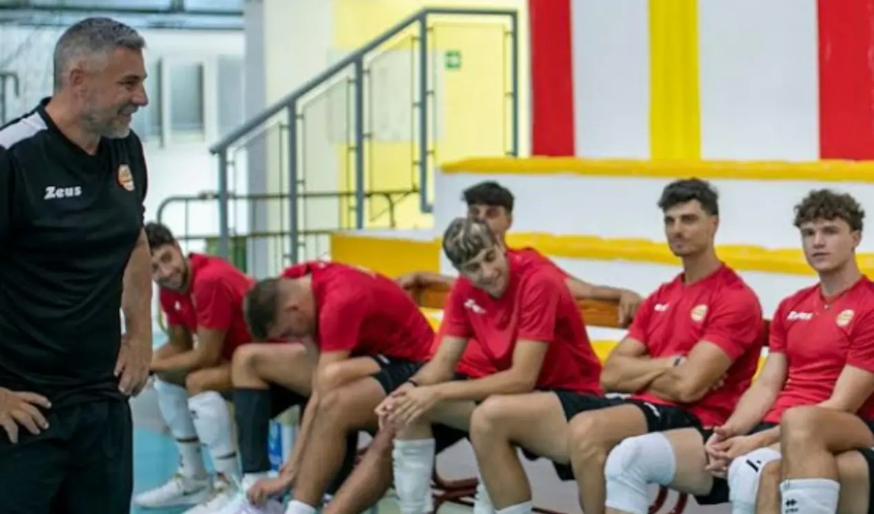 Tonno Callipo, scatta l'ora della Serie A3: al PalaValentia prende forma il nuovo gruppo di Lanci\n