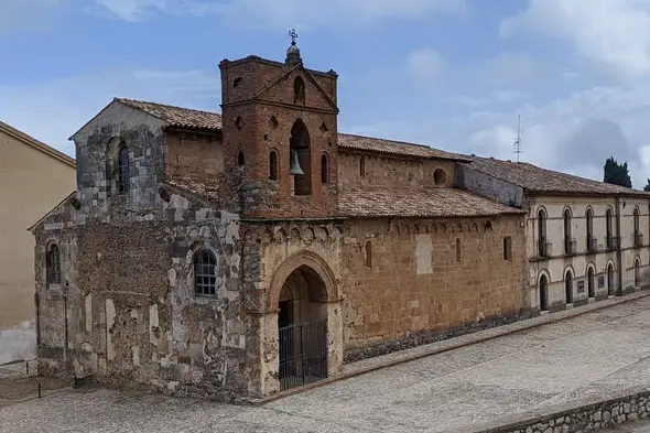 San Nilo e la chiesa basiliana di Sant’Adriano, una storia millenaria nel cuore della Calabria\n