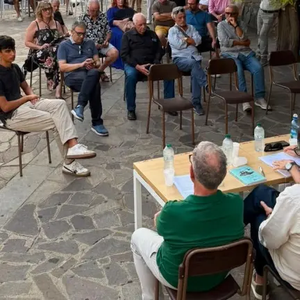Ad Aprigliano la presentazione di “Anomia del Sarto”, il nuovo libro di Marcello Gallo.\n