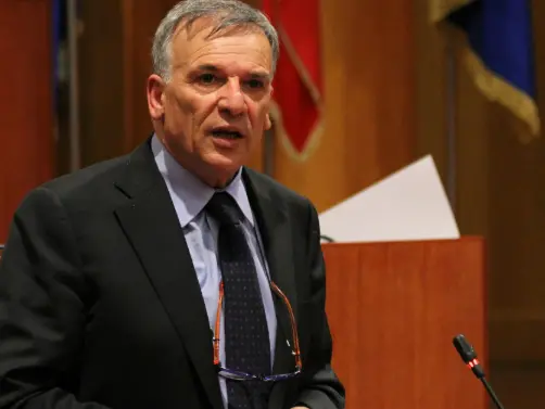 Lamezia, Tallini attacca Murone: «Sindaco telecomandato, restituisca la parola agli elettori»