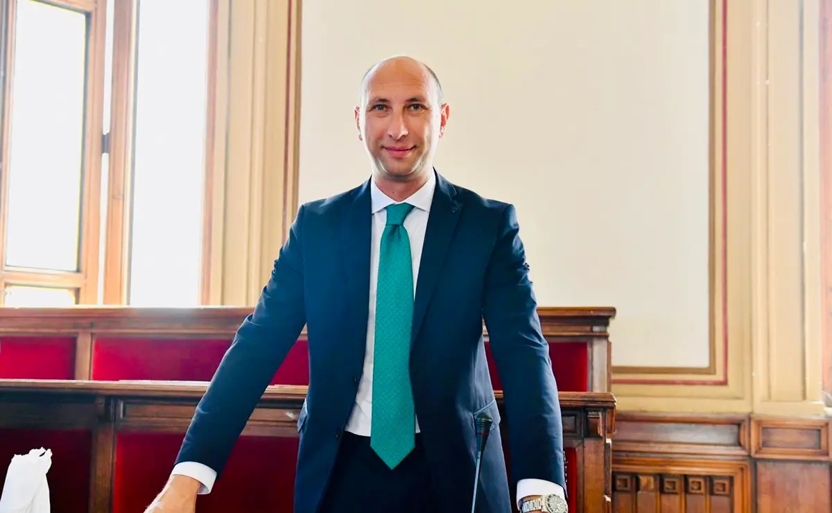 Scontro nella Lega, De Biasi contro Furgiuele: «Senza i voti di Minasi non sarebbe stato eletto»\n