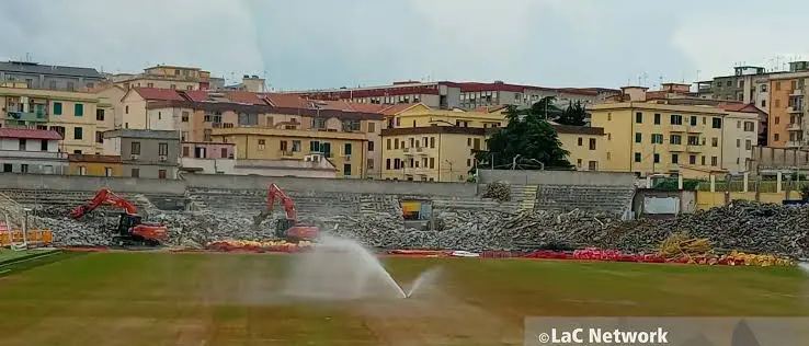 Stadio Ceravolo, il Catanzaro Club “Floriano Noto” chiede certezze: «Basta rallentamenti, rispettare i tempi»\n