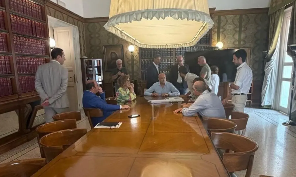 Provincia di Cosenza, nominati tre dirigenti interni e tre componenti dello staff\n