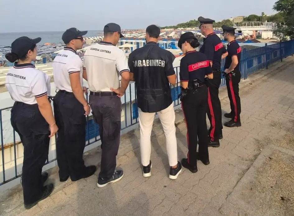 Controlli negli stabilimenti balneari di Soverato e Montapaone, sanzioni e ammende per venticinquemila euro\n