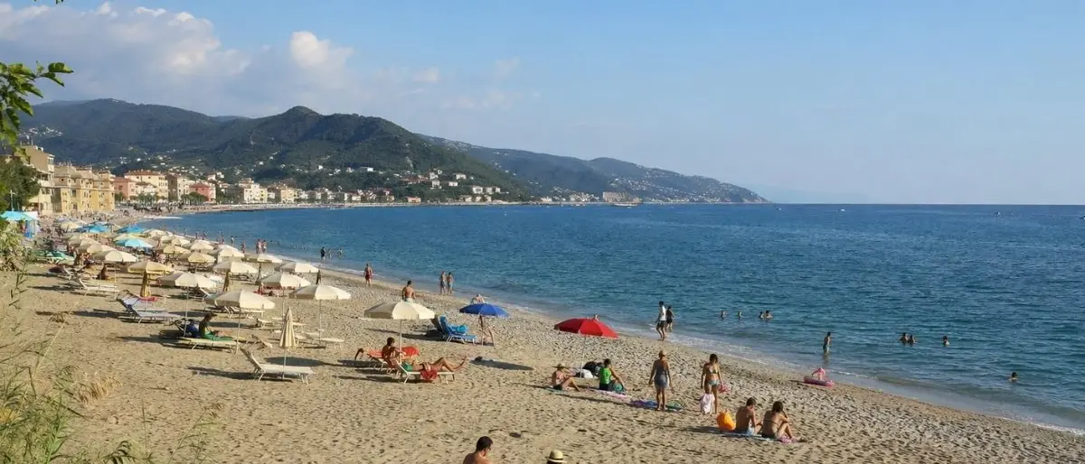 Vacanze a settembre per dieci milioni di italiani: mare e Toscana in testa\n