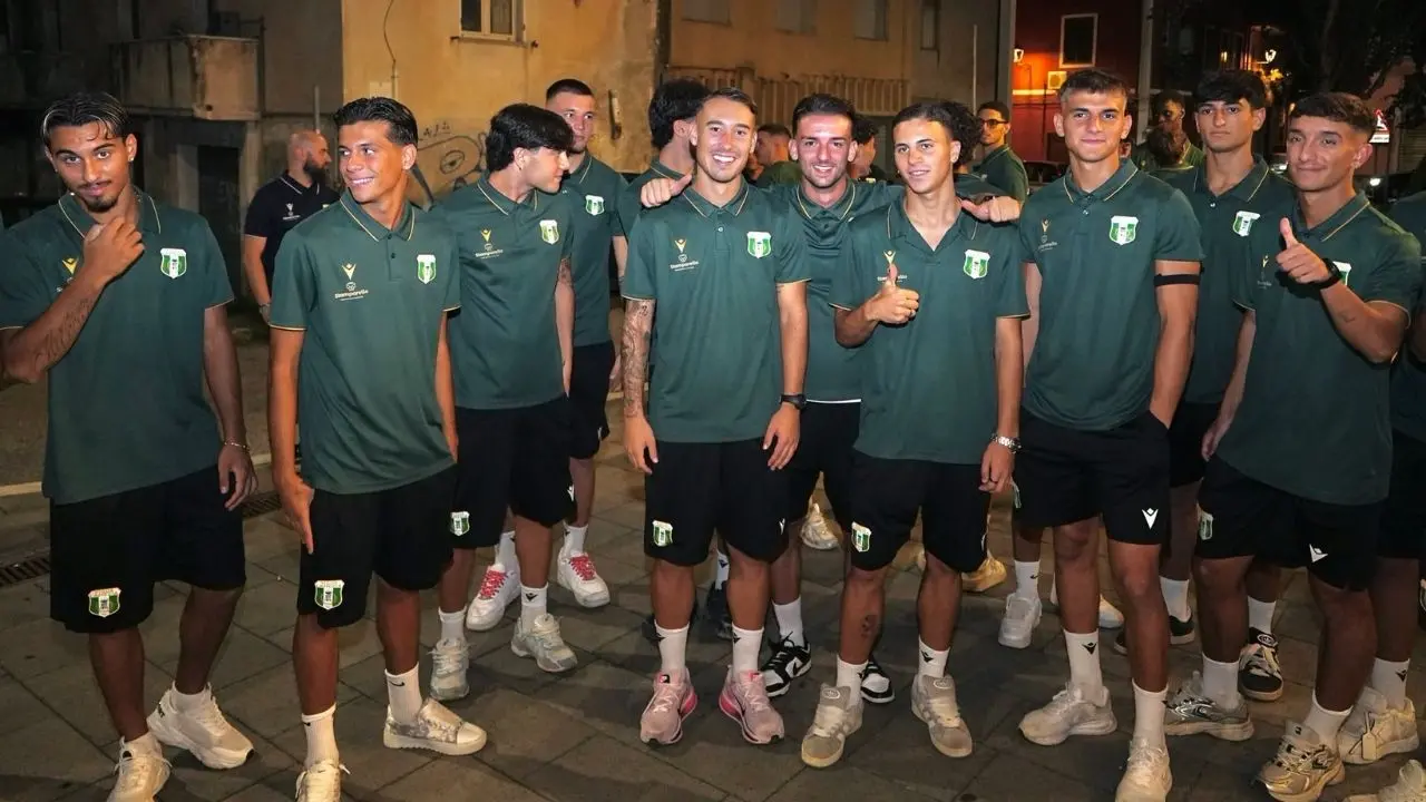 Vigor Lamezia, attesa per il derby di Coppa Italia contro il Sambiase: nel frattempo svelati i numeri di maglia\n