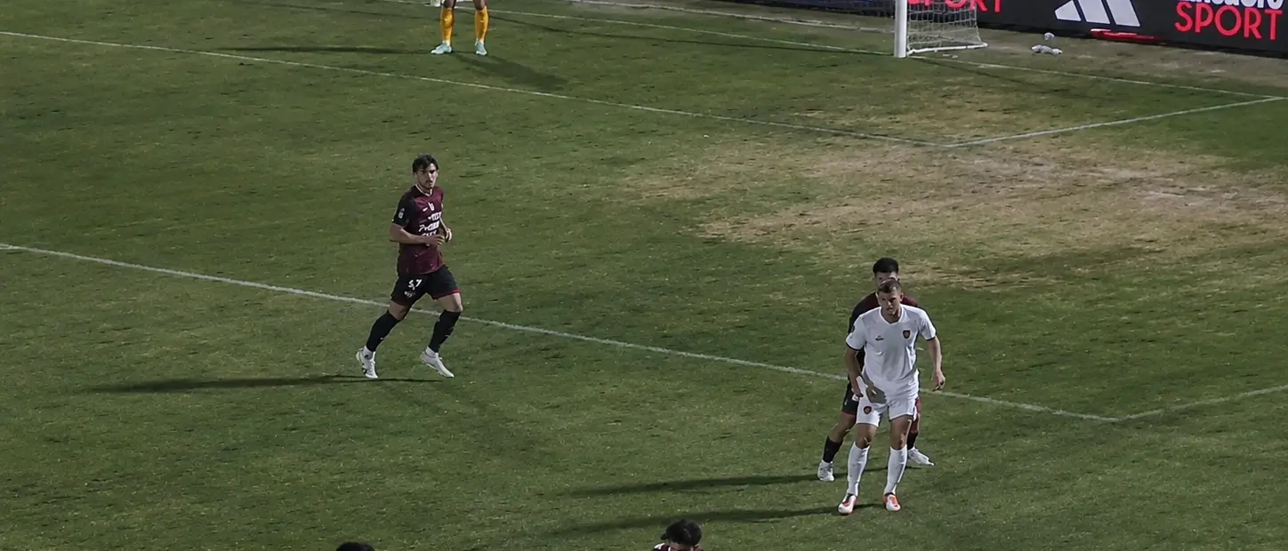 Cosenza, che beffa nel recupero: il Potenza vince a Crotone (1-2)\n