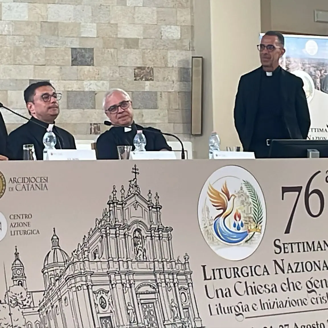 La provocazione di mons. Maniago: «Ancora non sappiamo celebrare Messa»